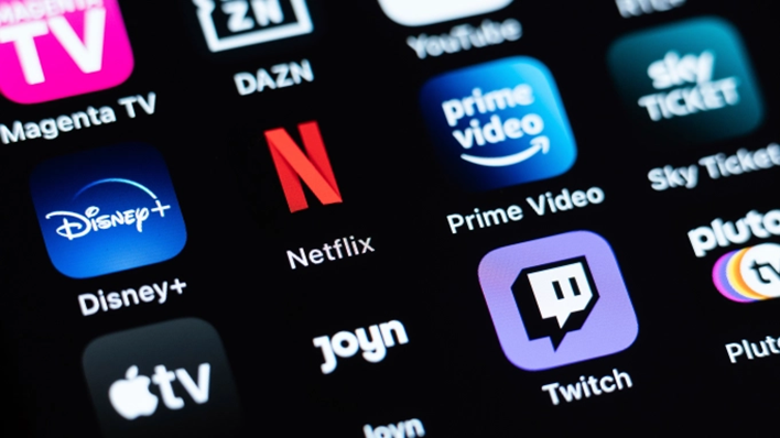 Netflix trading at 70% off its peak. Time to Invest or continue avoiding? 4